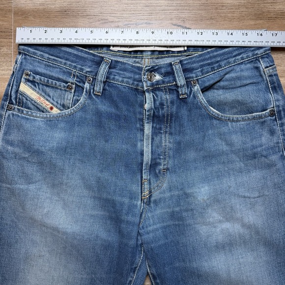 Vintage Diesel Cheyenne Jeans Men 33x34 Blue Straight Leg Distressed Italy 90s - Picture 13 of 16